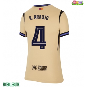 Barcelona Ronald Araujo #4 Bortatröja Kvinnor 2025-26 Kortärmad